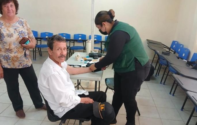 Llevan servicios médicos y apoyos gratuitos a comunidades rurales Llevan servicios médicos y apoyos gratuitos a comunidades rurales