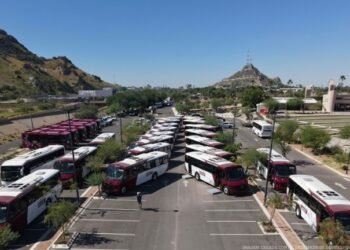 Inversión y modernización: Entregan 20 nuevos camiones urbanos en Hermosillo con inversión de 70 MDP