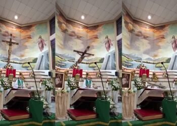 Tragedia en plena misa: fallece párroco tras desprenderse crucifijo del altar