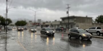 ¡ALERTA VIAL EN HERMOSILLO! Tormentas azotan la capital y zonas costeras: prevén segunda ronda de aguaceros y riesgo de granizo este viernes